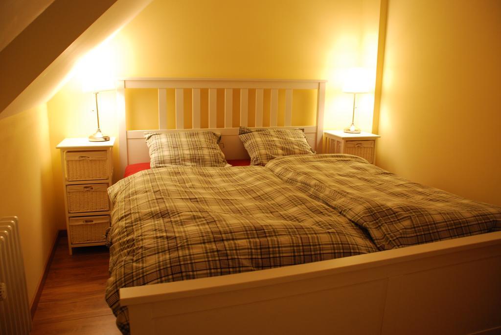 Penzion Staj Navary Apartment ภายนอก รูปภาพ